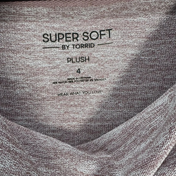 Torrid Super Soft Plush Cowl Neck Long Sleeve Tunic Sweatshirt - Picture 5 of 7